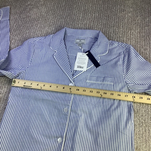 Petite Plume French Blue Seersucker Pajama Set Womens XS Striped Cotton NWT - Picture 11 of 16